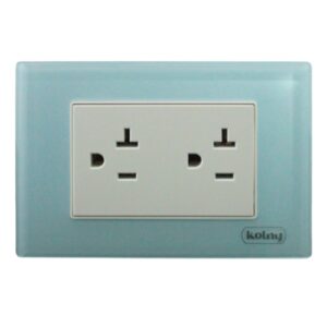 TOMACORRIENTE DOBLE 20 AMP
