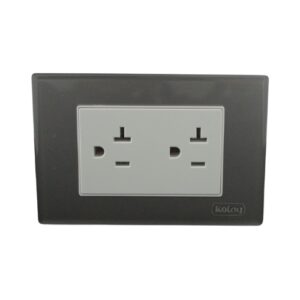 TOMACORRIENTE DOBLE 20 AMP