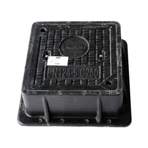 TAPA CUADRADA PARA REGISTRO EN FIBRA (TRANSITO MEDIO)